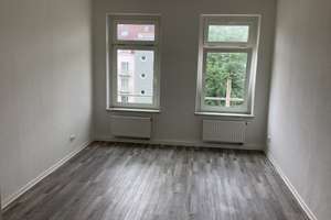 Dreiraumwohnung mit Gasetagenheizung - Heizkosten sind NICHT in der Miete enthalten – Georg-Schumann-Str. 228, 4159 Möckern, Leipzig – Vorschaubild 1