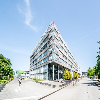 Provisionsfrei | Ausreichend Stellplätze | Nahe der Autobahn