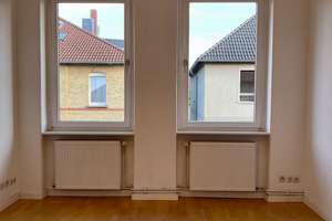 Helle 3-Zimmer-Altbauwohnung mit EBK im westlichen Ringgebiet 