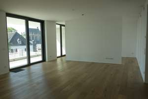 3-Zimmer- Wohnung im 1. OG mit Tiefgarage, KfW 55 - Beste Lage in Mönchengladbach – Krichelstraße 4, 41061 Gladbach, Mönchengladbach – Vorschaubild 2