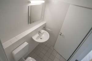 Modern, großer Balkon, hervorragende Wärmedämmung, absolut ruhig – Oheriedentrift 20, 30539 Bemerode, Hannover – Vorschaubild 10