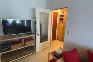 Charmantes 1 Zi Apartment mit    
                    Balkon 
                 NEU ULM – Die vollständige Adresse der Immobilie erhältst du vom Anbieter., 89231 Neu-Ulm – Vorschaubild 7