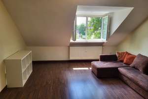 Möblierte 2-Zimmer-Wohnung in Opladen, 2 Minuten vom Bus- und Bahnhof Opladen entfernt. – Lützenkirchener Straße 21, 51379 Opladen, Leverkusen – Vorschaubild 4