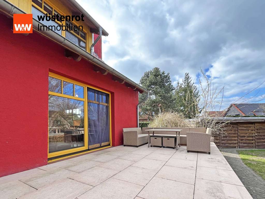 Immobilie in Fünfseen - DIE BESONDERE IMMOBILIE: WOHNHAUS MIT EINBAUKÜCHE + KOCHHEXE + KAMINOFEN + PHOTOVOLTAIKANLAGE - Bild 4