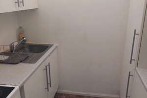 Möbliertes Apartment mit Weitblick im Mundsburg Tower – 38 m² |  Furnished Apartment – Hamburger Straße 1-17, 22083 Barmbek-Süd, Hamburg – Vorschaubild 8