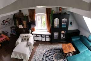 Charmante, offene 1,5 - 2 -Zimmer-Maisonette-Wohnung in Zwei-Parteien-Haus mit Garten in Regensburg