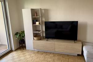 Möblierte, helle 2-Zimmer-Wohnung mit Balkon (Untergiesing) in Isarnähe – Gerhardstraße 5, 81543 Untergiesing, München – Vorschaubild 2