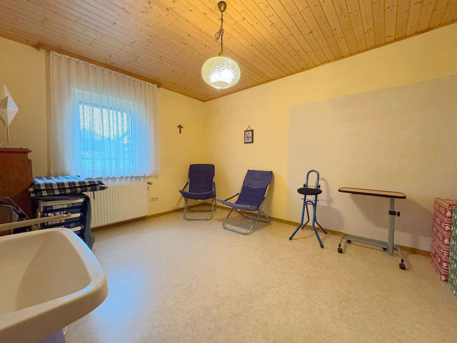 Immobilie in Homberg (Ohm) - Gepflegtes Zweifamilienhaus in zentraler Lage von Homberg/ Ohm - Bild 5