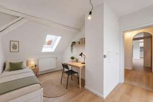 Wunderschöne 3 Zi Dachgeschoss Wohnung mit Balkon und Küche – Konradstr. -, 90429 Muggenhof, Nürnberg – Vorschaubild 8
