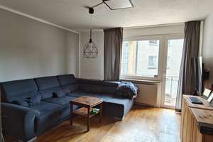 Modernisierte 3.5 Zimmerwohnung mit Balkon in Bochumer Stadtnähe