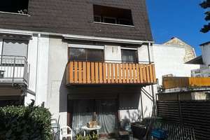 Reihenhaus 157 m²/ Wohnfläche, in Frankfurt-Niederrad mit Garten, Terrasse, Balkon, Loggia, Kamin – 60528 Niederrad, Frankfurt am Main – Vorschaubild 7