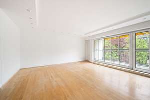 Großzügige 3,5-Zimmer-Wohnung mit Südwest-Terrasse und TG-Stellplatz direkt im Herzogpark – Die vollständige Adresse der Immobilie erhältst du vom Anbieter., 81925 Herzogpark, München – Vorschaubild 8