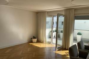 Exklusive 3 ZKB Eigentumswohnung mit sonnigem Südbalkon – Friedrichshofener Str. 65D, 85049 Friedrichshofen-Hollerstauden, Ingolstadt – Vorschaubild 2