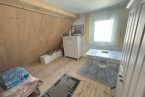 Großzügiges Mehrfamilienhaus mit Garten, Garagen &amp; Gewerbebereich, ausgebauter Dachboden – Die vollständige Adresse der Immobilie erhältst du vom Anbieter., 72469 Meßstetten – Vorschaubild 13