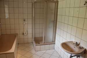 Geräumige, preiswerte 9-Raum-Doppelhaushälfte in Lüdenscheid – Märkischer Kreis – Vorschaubild 18