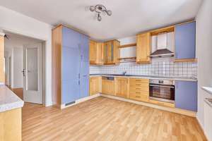 Helle 3,5-Zimmerwohnung mit Balkon in gepflegtem Dreifamilienhaus – Die vollständige Adresse der Immobilie erhältst du vom Anbieter., 64347 Griesheim – Vorschaubild 4