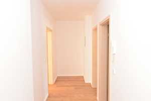 *** TRAUMWOHNUNG frisch renoviert mit DACHTERRASSE *** – Clausstraße 112, 9126 Chemnitz – Vorschaubild 7