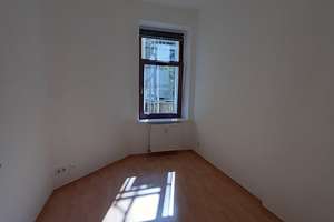 Schöne neu renovierte 3-Raum-Wohnung mit EBK und Balkon in Stadtfeld-Ost – Annastr. 38, 39108 Stadtfeld Ost, Magdeburg – Vorschaubild 8