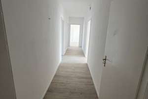 Frisch renovierte 4-Zimmer-Wohnung – Horsterstr. 315, 45899 Beckhausen, Gelsenkirchen – Vorschaubild 2