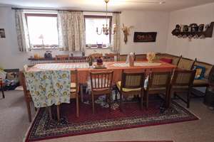 TOP-Lage i.d. Nähe Hohe Warte
Modernisiertes Reihenendhaus
6,5 Zimmer + 2 Bäder + 2 Terrassen uvm. – Die vollständige Adresse der Immobilie erhältst du vom Anbieter., 95445 Grüner Baum/Festspielhügel, Bayreuth – Vorschaubild 28