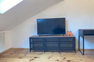 Wohnen mit Charakter: 2,5-Zimmer-Dachgeschosswohnung in Bonn – Dorotheenstr. 65, 53111 Nordstadt, Bonn – Vorschaubild 10