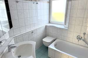 Helle und geräumige 3-Zimmer-Wohnung mit Terrasse in Neu-Ulm/Reutti gelegen. – Neu-Ulmer Str. 24, 89233 Neu-Ulm – Vorschaubild 16