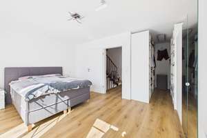 Ankommen & Wohlfühlen: Modernisiertes Familienhaus mit Garten und Raum für alle – Die vollständige Adresse der Immobilie erhältst du vom Anbieter., 84032 Altdorf – Vorschaubild 12