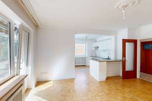 Besonderer Wohncharme: 2-Zimmer-Wohnung mit Balkon, Wintergarten, EBK & Tageslichtbad – Rungwisch 34, 22523 Eidelstedt, Hamburg – Vorschaubild 2