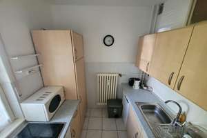 Bezugsfreie helle Wohnung mit Südwestloggia – Die vollständige Adresse der Immobilie erhältst du vom Anbieter., 10585 Charlottenburg, Berlin – Vorschaubild 3