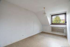 Freistehendes Familienhaus am Landschaftsschutzgebiet – Ruhe, Natur & Potenzial – Die vollständige Adresse der Immobilie erhältst du vom Anbieter., 53229 Holtorf, Bonn – Vorschaubild 31