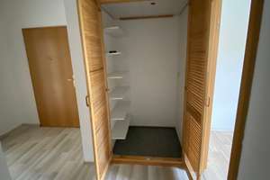 Komfortable, helle 2-Raum-Wohnung mit Balkon und EBK in Berga (3.6) – 7980 Berga/Elster – Vorschaubild 18