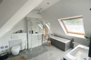 Stilvolle, geräumige und sanierte 3-Zimmer-Wohnung mit Balkon und hochwertiger Einbauküche in Mainz  – Feldgartenstraße 16a, 55129 Ebersheim, Mainz – Vorschaubild 15