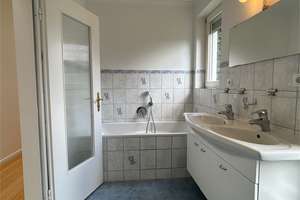 Charmanter Bungalow auf einem großen Grundstück in Borgfeld – Butlandskamp 3a, 28357 Borgfeld, Bremen – Vorschaubild 19
