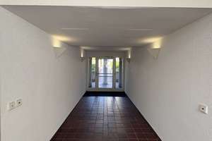 Barrierefreie Wohnung mit neuer rollstuhlgerechter Küche – Die vollständige Adresse der Immobilie erhältst du vom Anbieter., 30655 Groß-Buchholz, Hannover – Vorschaubild 4