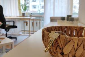 Voll möbliertes All-Inclusive Apartment mit Balkon & U-Bahn Nähe Westendstraße – Die vollständige Adresse der Immobilie erhältst du vom Anbieter., 80687 Friedenheim, München – Vorschaubild 4