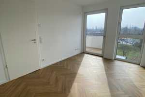 Lichtdurchflutete  2 Zimmer mit EBK und Balkon - Willkommen in Pankow! – Vesaliusstraße 4a, 13187 Berlin – Vorschaubild 17