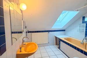 Dachgeschosswohnung mit Renovierungsbedarf und viel Potenzial in Maxvorstadt-München – Die vollständige Adresse der Immobilie erhältst du vom Anbieter., 80798 Josephsplatz, München – Vorschaubild 11