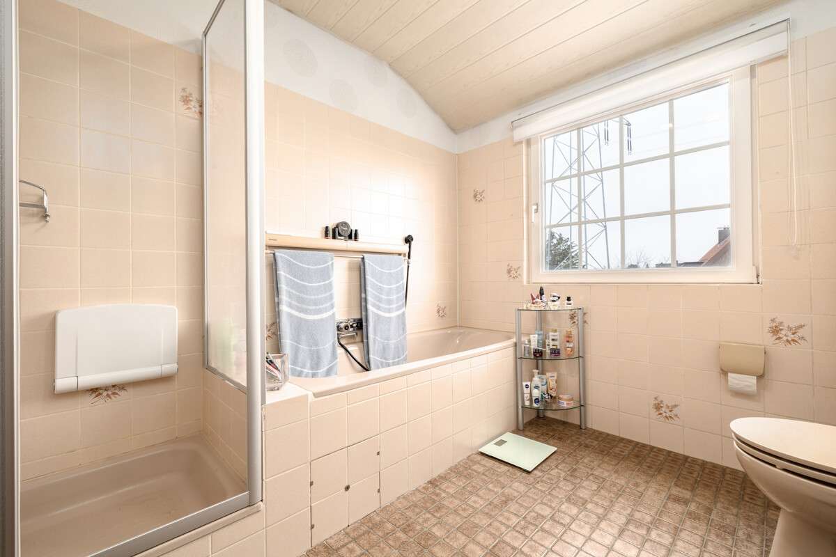 Immobilie in Langwedel - Langwedel-Etelsen | Familienfreundliches Einfamilienhaus in ruhiger Lage mit Garten und Garage - Bild 2