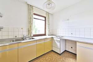 Zentral gelegene 2-Zimmer-Wohnung mit sonnigem Balkon in Hamburg-Blankenese – Die vollständige Adresse der Immobilie erhältst du vom Anbieter., 22587 Blankenese, Hamburg – Vorschaubild 6