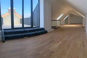 Exklusive 5-Zi.Maisonette mit Dachterrasse & Balkon im Zentrum - 174 m² 