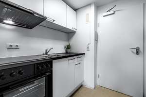 wunderschönes modernes ein Zimmer Apartment im Herzen Münchens (Viktualienmarkt) 306 – Aventinstraße 32, 80469 Gärtnerplatz, München – Vorschaubild 6