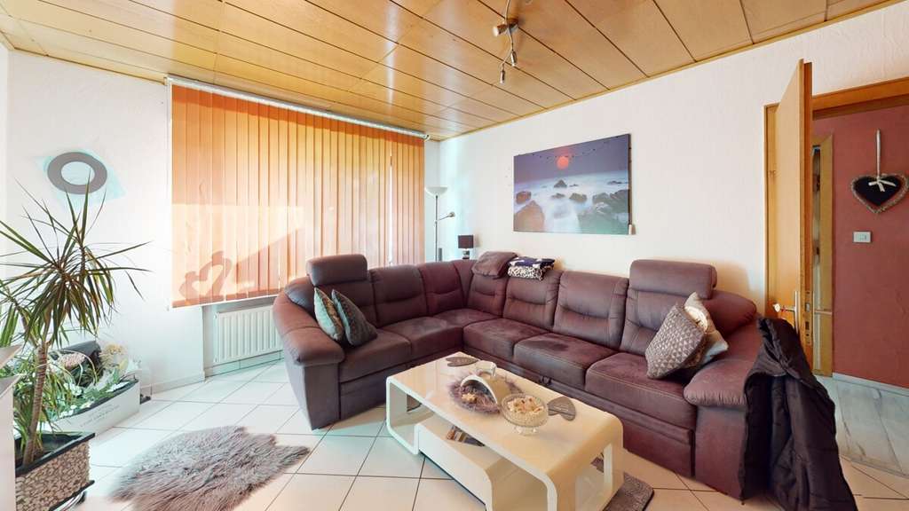 Immobilie in Herscheid - VR IMMO: Idyllisches Wohnen im umgebauten Schwedenhaus – ideal als Dauerwohnsitz oder Feriendomizil! - Bild 3