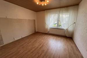 Legen Sie Ihr Geld in gute Wände!      3-Familienhaus mit Garage, Recklinghausen - Paulusviertel – Die vollständige Adresse der Immobilie erhältst du vom Anbieter., 45657 Paulusviertel, Recklinghausen – Vorschaubild 7
