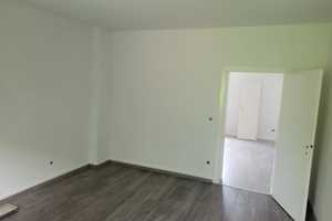 Möbel reinstellen und einziehen – Holtener Straße 283, 47167 Duisburg – Vorschaubild 7