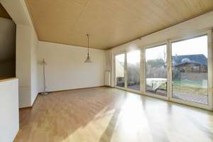 Familienfreundliches Reihenmittelhaus: Attraktiver Kaufpreis durch Erbbaurecht – Die vollständige Adresse der Immobilie erhältst du vom Anbieter., 65479 Raunheim – Vorschaubild 3