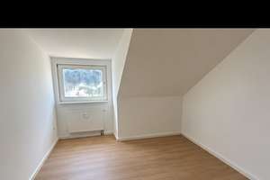Sanierte Wohnung in Neubau Qualität : 2-Zimmer-Dachgeschosswohnung in Dortmund-Brechten – 44339 Brechten, Dortmund – Vorschaubild 4