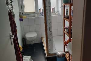 Wohnen mit Charakter: 3-Zimmer-Dachgeschosswohnung in Essen-Holsterhausen – Nieberdingstr. 41, 45147 Holsterhausen, Essen – Vorschaubild 2