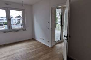 3 Zimmer Wohnung in Wiesbaden Biebrich als Zweitbezug – Albert-Schweitzer-Allee 7, 65203 Biebrich, Wiesbaden – Vorschaubild 8
