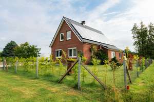 Naturidylle pur: Alleinlage, viel Platz und ein modern kernsaniertes Einfamilienhaus in Ostfriesland – Die vollständige Adresse der Immobilie erhältst du vom Anbieter., 26629 Großefehn – Vorschaubild 15