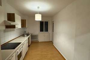 Gepflegte 3-Zimmer-Wohnung im 4. OG im Wiesbadener-Westend – Scharnhorststraße 8, 65195 Westend / Bleichstraße, Wiesbaden – Vorschaubild 2